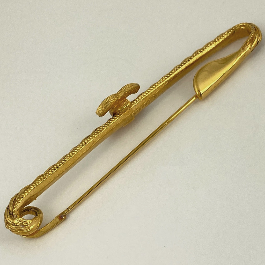 シャネル ココマーク ブローチ CCマーク ブローチ GP ゴールド レディース 【中古】bracc