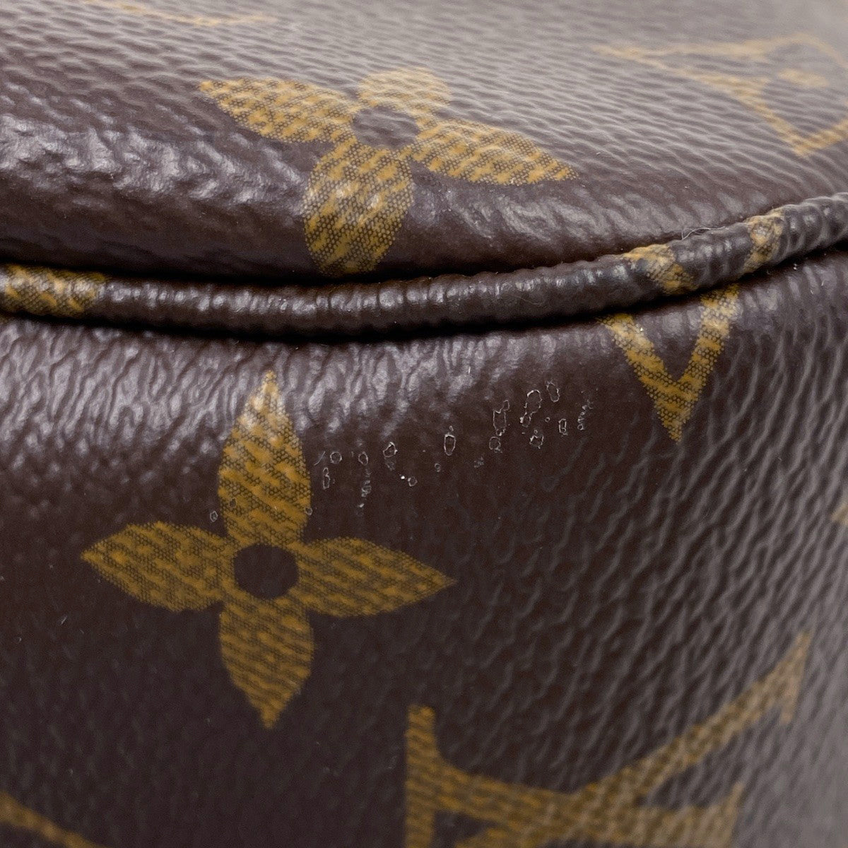 ルイヴィトン モノグラム マビヨン M41679 ショルダーバッグ ルイ・ヴィトン(LOUIS VUITTON)ルイ・ヴィトン マビヨン