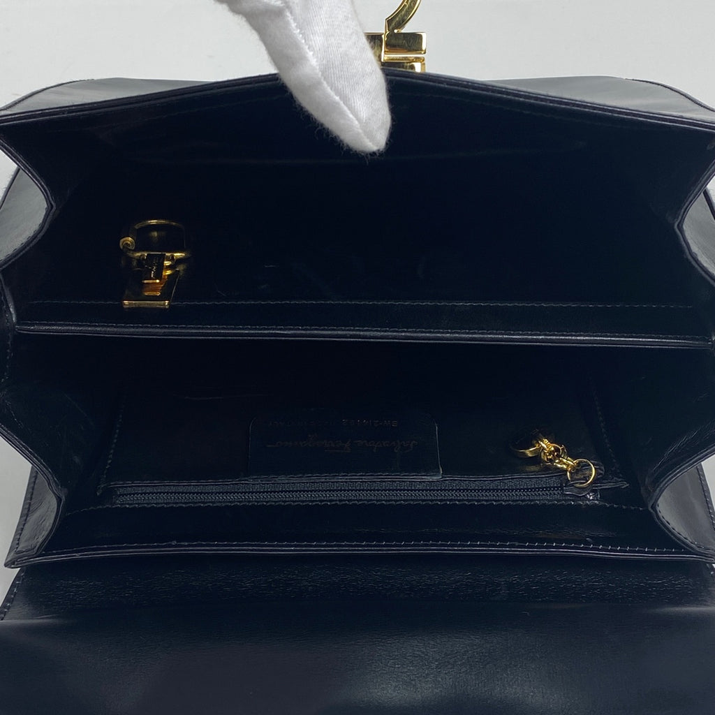 サルヴァトーレフェラガモ ガンチーニ ハンドバッグ ロゴ ハンドバッグ レザー ブラック 4192 レディース 【中古】brbag