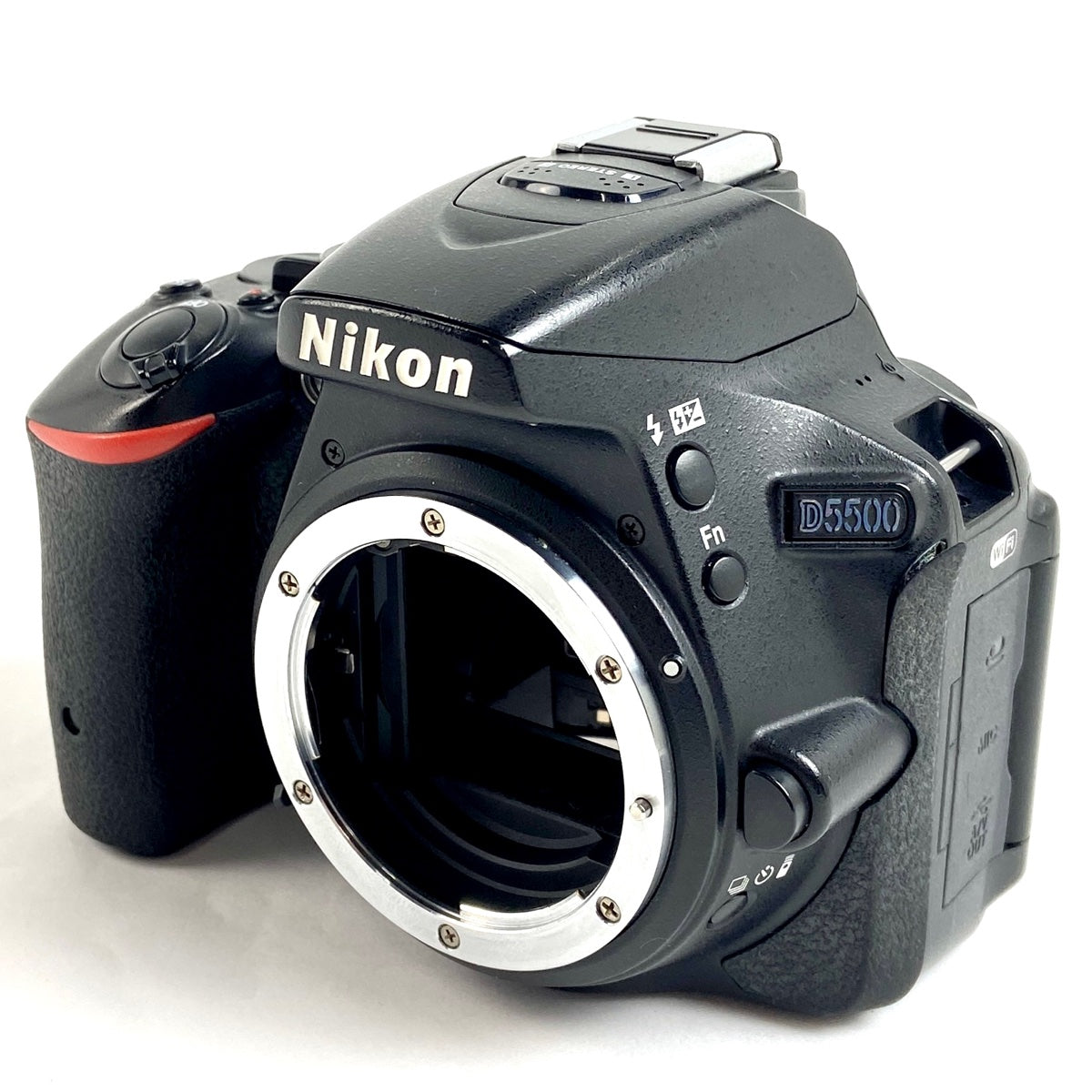 バイセル公式】ニコン Nikon D5500 ボディ ブラック デジタル 一眼レフカメラ 【中古】 - バイセルブランシェ