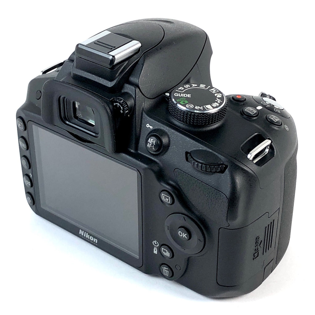 ニコン Nikon D3200 ＋ AF 18-200mmF3.5-6.3XR Di II LD ASPH Macro (Fマウント用) デジタル 一眼レフカメラ 【中古】