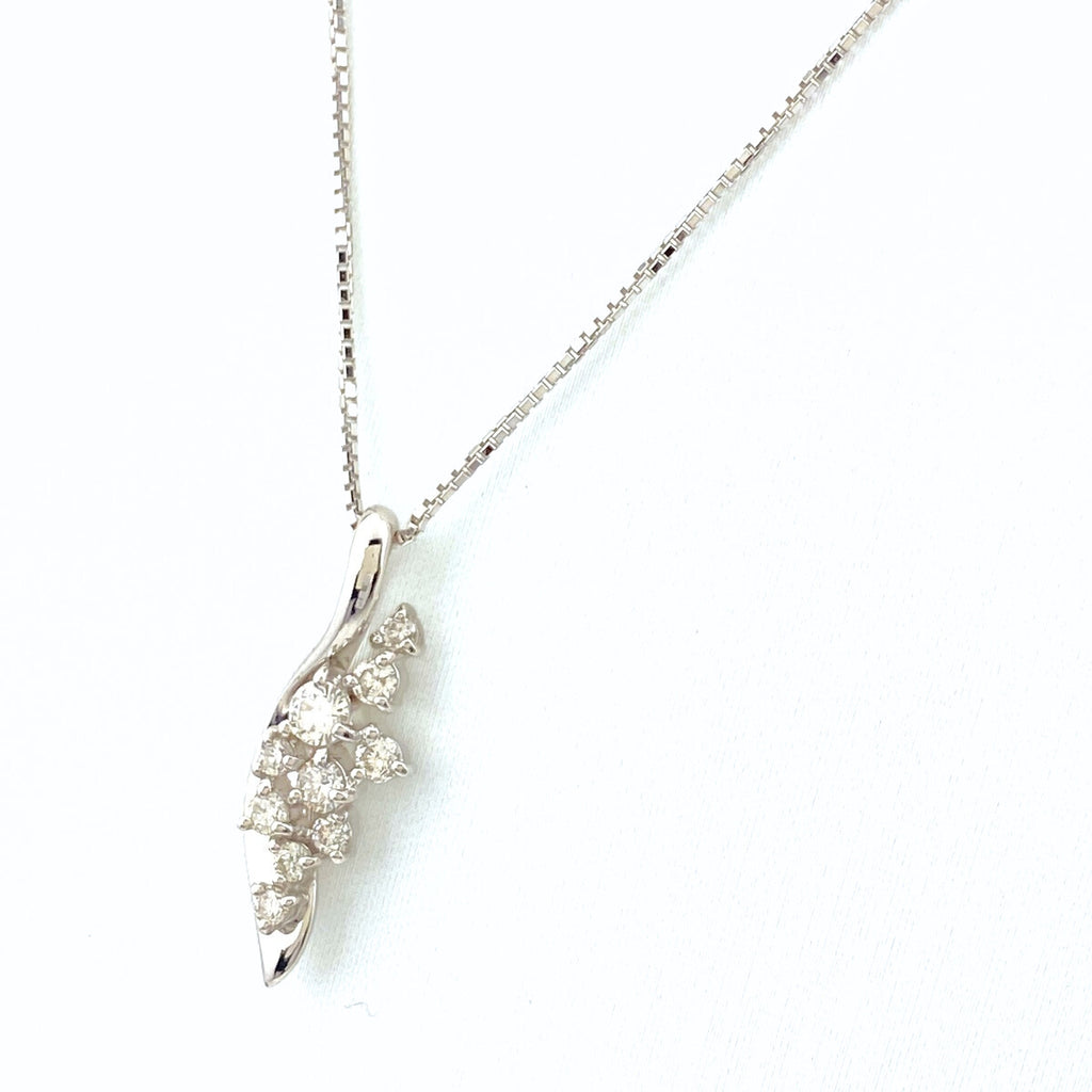 【最終値引き】 メレダイヤ デザインネックレス WG ホワイトゴールド ペンダント ネックレス K18 WG ダイヤモンド レディース 【中古】nbjwl