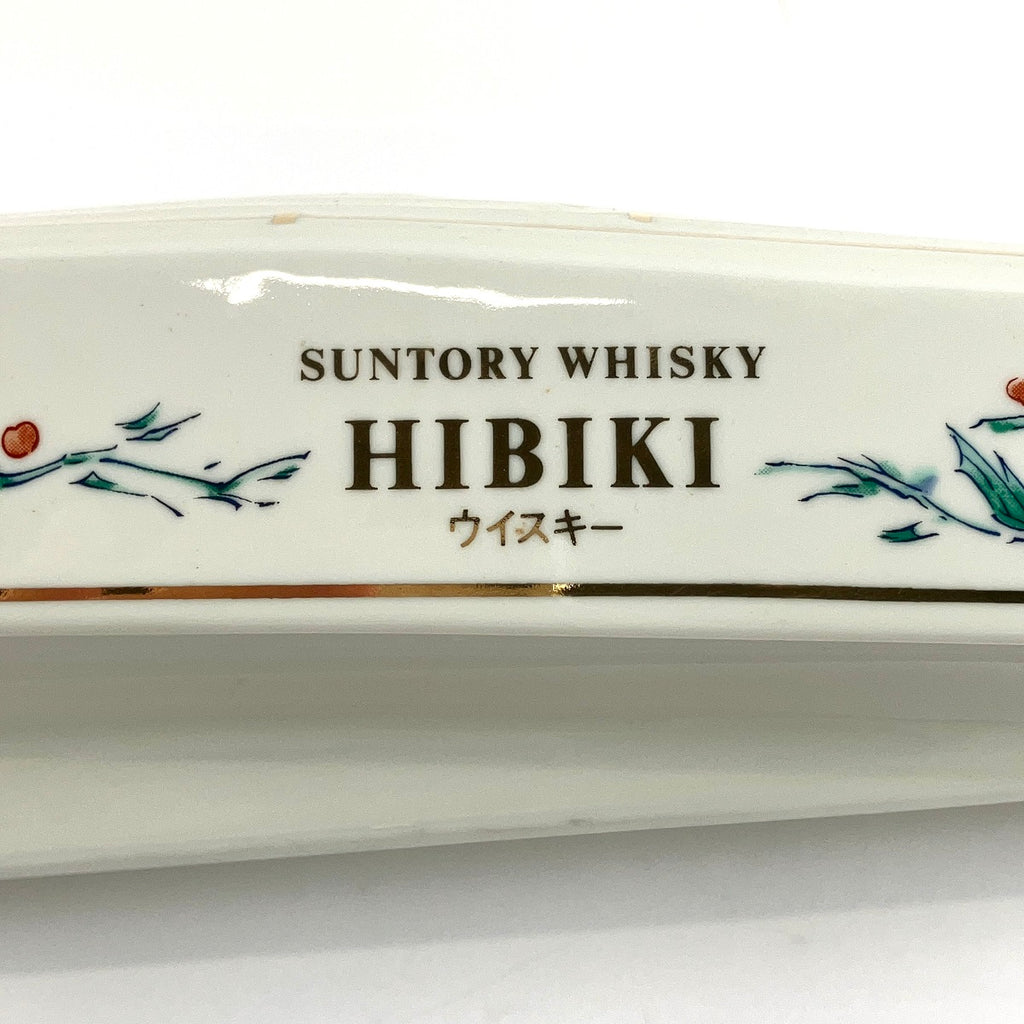 【東京都内限定お届け】サントリー SUNTORY 響 琴型ボトル 陶器 600ml 国産ウイスキー 【古酒】