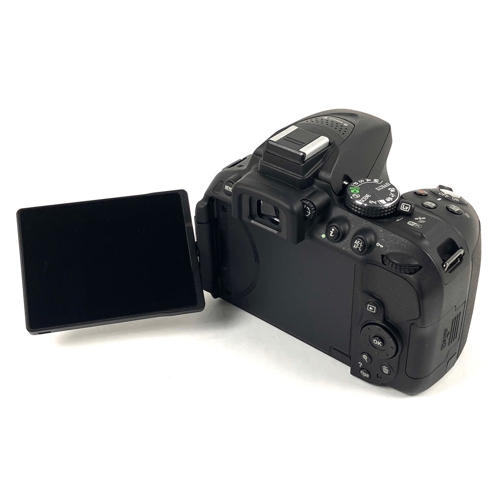 ニコン Nikon D5300 18-140 VR レンズキット ブラック デジタル 一眼レフカメラ 【中古】