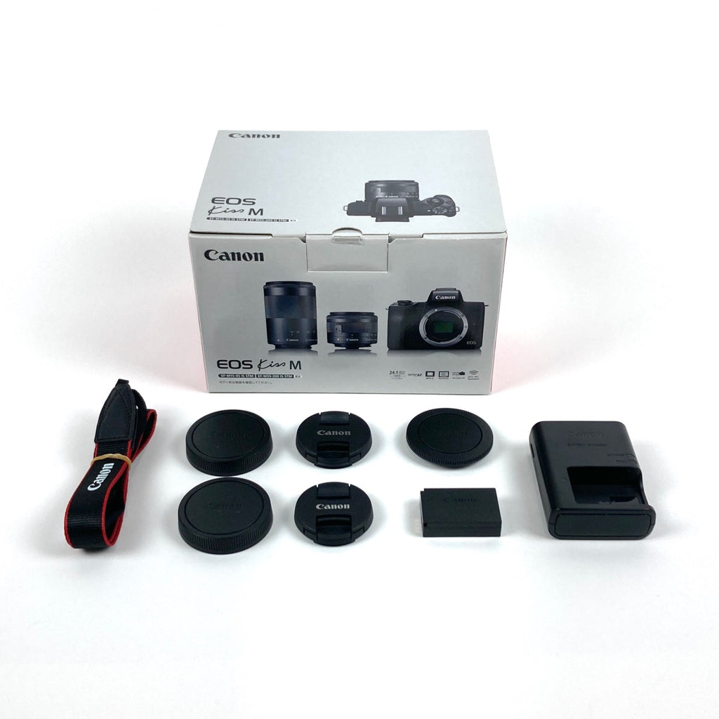 キヤノン Canon EOS Kiss M ダブルズームキット ブラック デジタル 一眼レフカメラ 【中古】