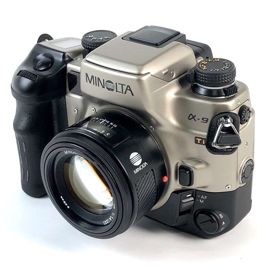 ミノルタ MINOLTA α-9 チタン ＋ AF 50mm F1.4 フィルム オートフォーカス 一眼レフカメラ 【中古】