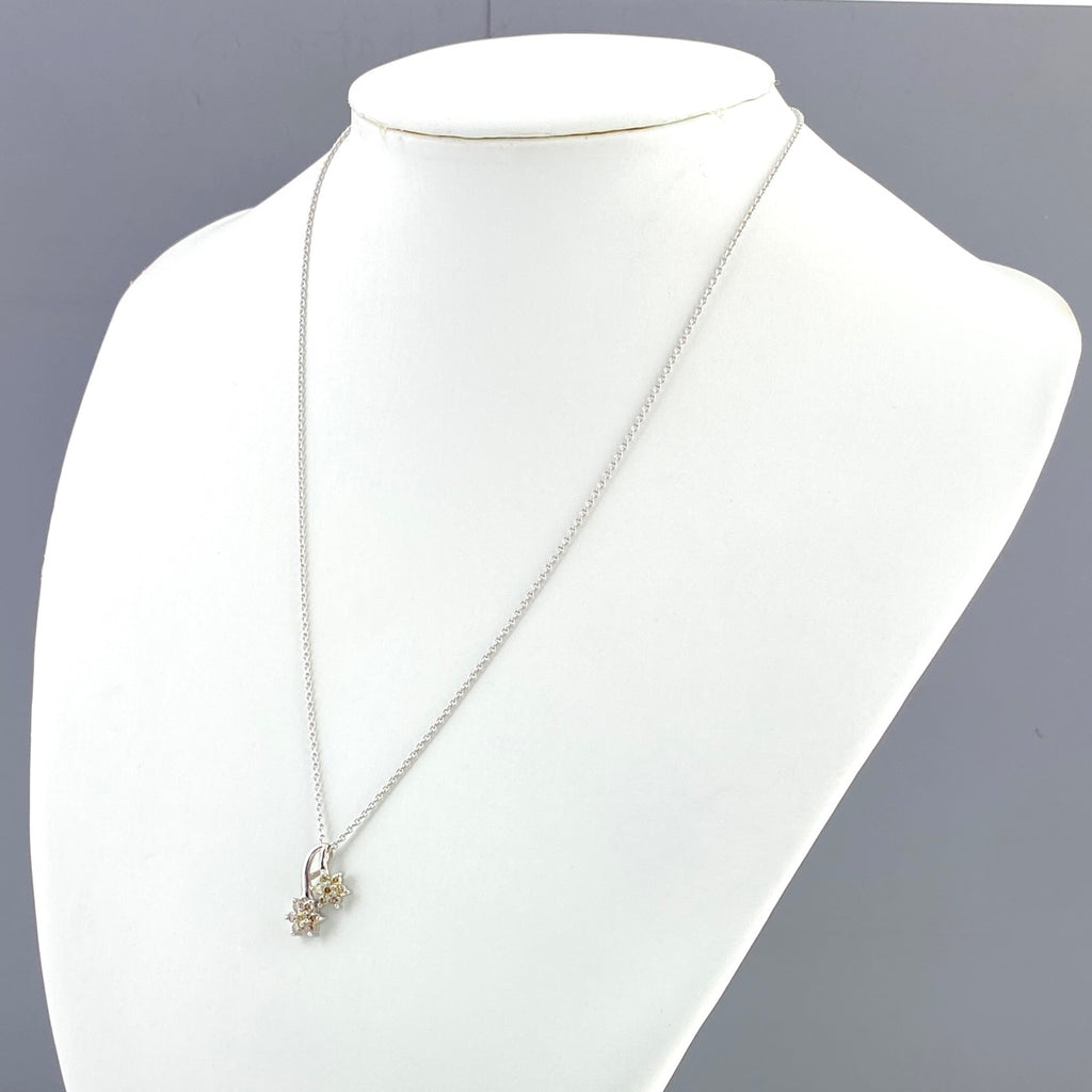 フラワーモチーフ デザインネックレス WG ホワイトゴールド ペンダント 花 ネックレス K18 WG ダイヤモンド レディース 【中古】nbjwl