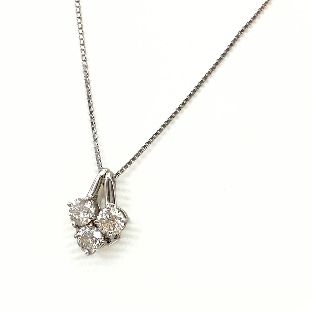 ら*ら様 プラチナ　pt900 パールペンダント 約2cm 真珠 ダイヤモンド 0.25ct プラチナ Pt900 パールペンダント