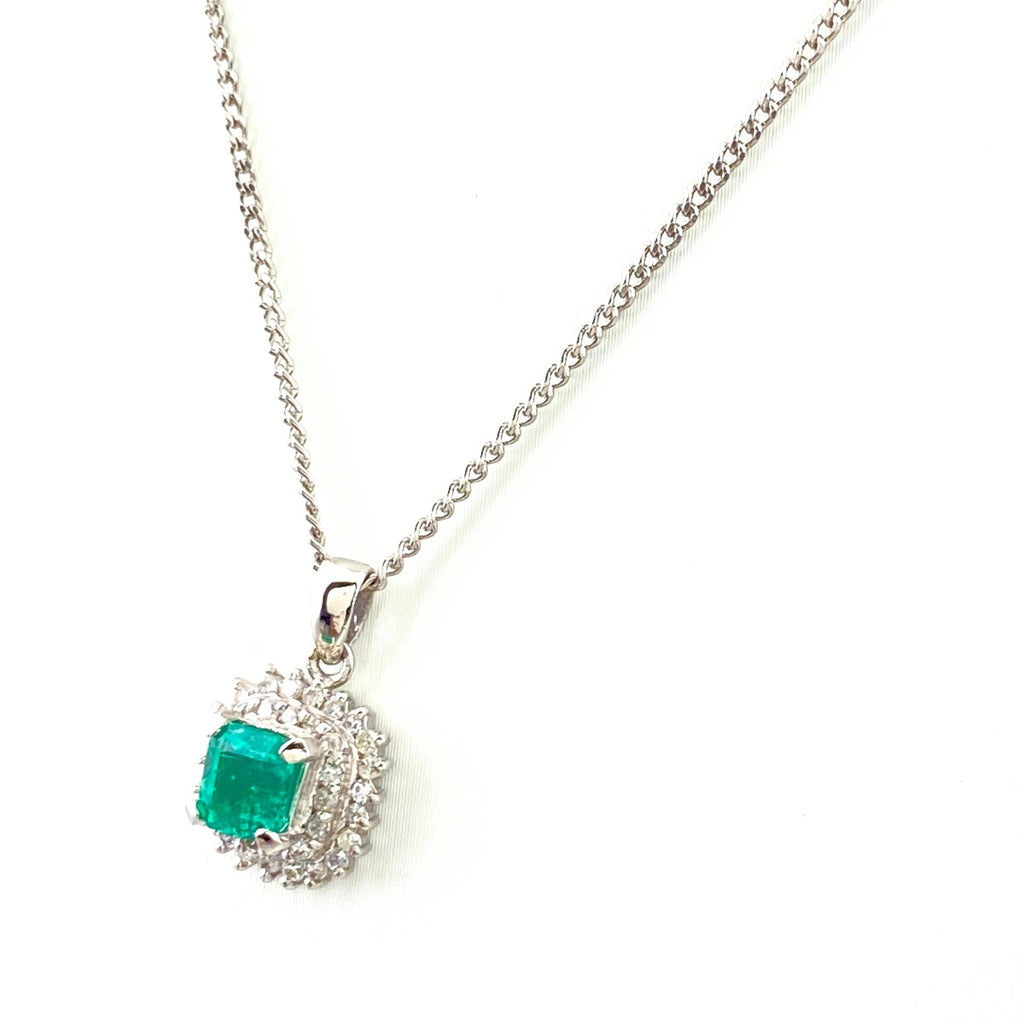 エメラルド デザインネックレス プラチナ メレダイヤ ペンダント ネックレス Pt900 Pt850 エメラルド レディース 【中古】nbjwl