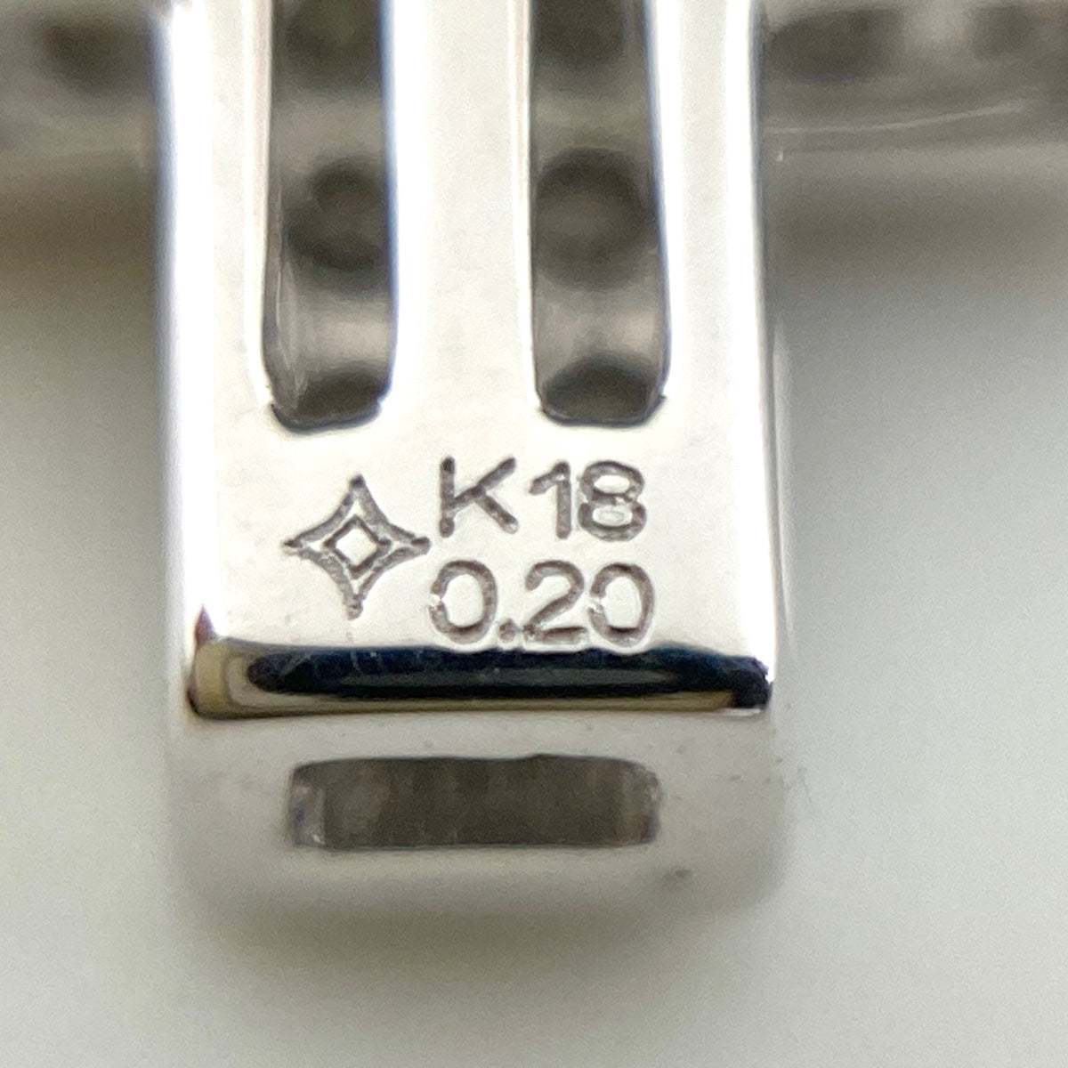 gstv ネックレス　SV925刻印　新品 バイセル公式】GSTV クロスモチーフ デザインネックレス WG