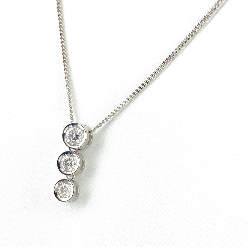 メレダイヤ デザインネックレス プラチナ ペンダント ネックレス Pt850 ダイヤモンド レディース 【中古】nbjwl