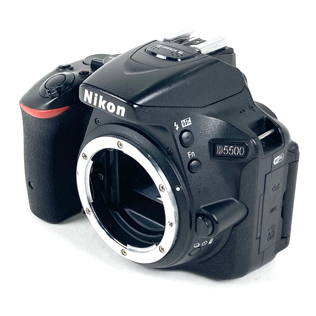 ニコン Nikon D5500 ボディ ブラック デジタル 一眼レフカメラ 【中古】