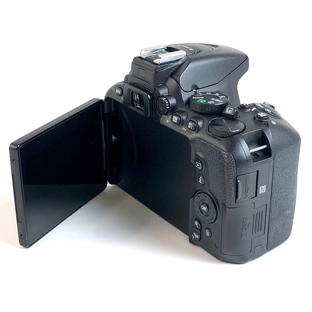 レンタル - Nikon(ニコン)D5600 ボディ | カメラと交換レンズの