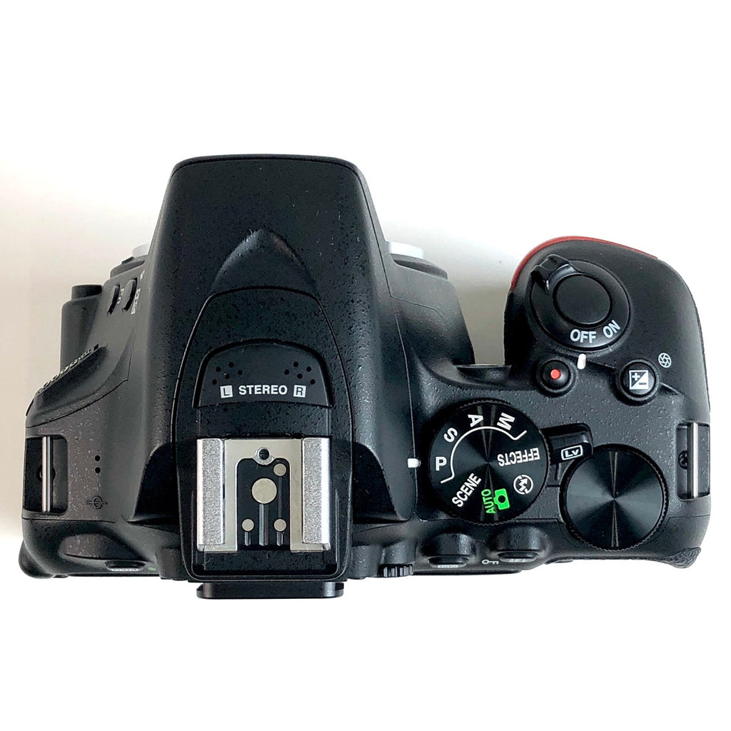 【在庫一掃】 ニコン Nikon D5600 ボディ デジタル 一眼レフカメラ 【中古】 cambb