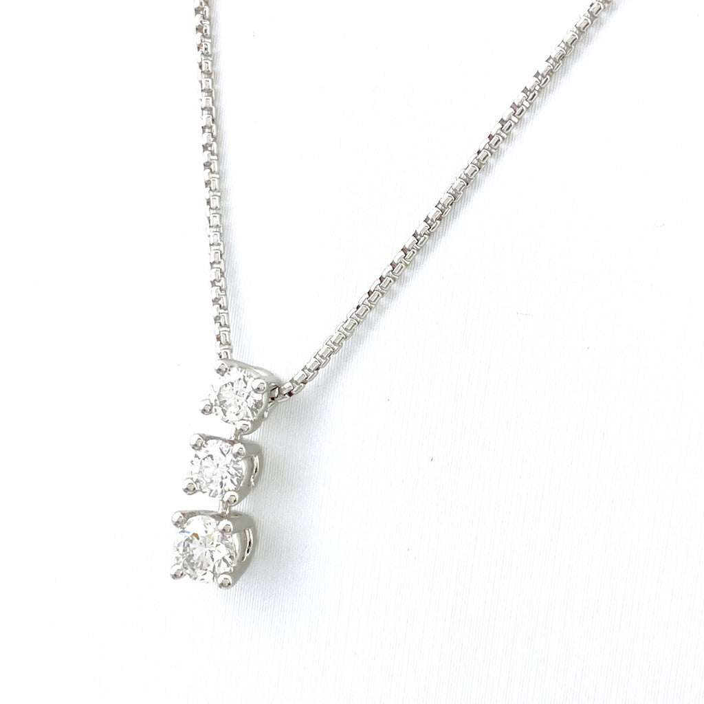 トリロジー メレダイヤ デザインネックレス プラチナ ペンダント ネックレス Pt900 Pt850 ダイヤモンド レディース 【中古】brjwl