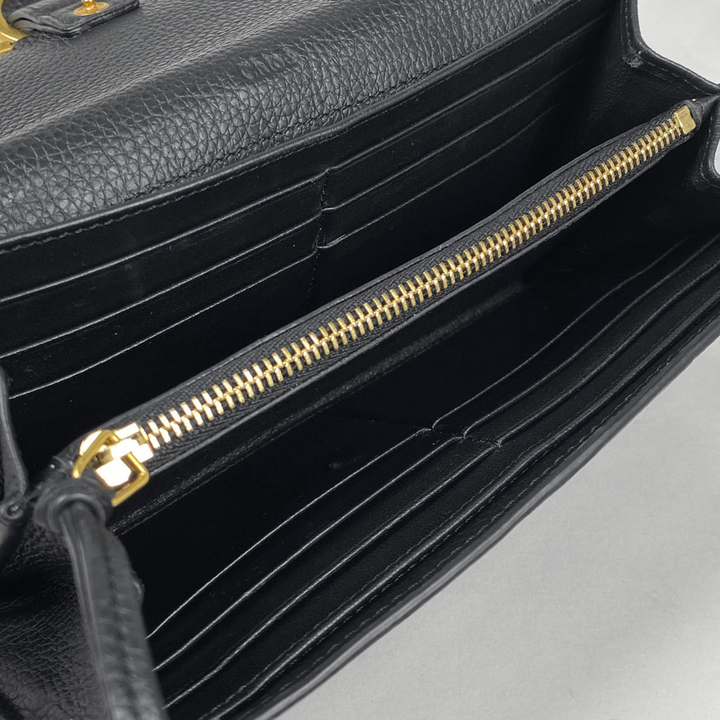 クロエ マーシー 二つ折り 長財布 ロゴ 長財布 レザー ブラック レディース 【中古】 
 ラッピング可
