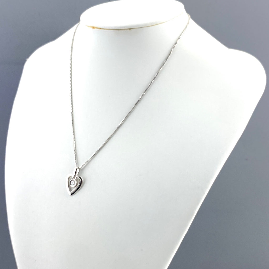 ハートモチーフ デザインネックレス プラチナ ペンダント メレダイヤ ネックレス Pt900 Pt850 ダイヤモンド レディース 【中古】nbjwl