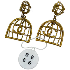 シャネル ココマーク 鳥かごモチーフ イヤリング CC スイング イヤリング GP ゴールド レディース 【中古】 bracc