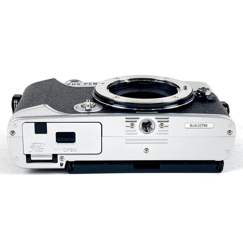 オリンパス OLYMPUS PEN E-P7 14-42mm EZレンズキット シルバー デジタル ミラーレス 一眼カメラ 【中古】