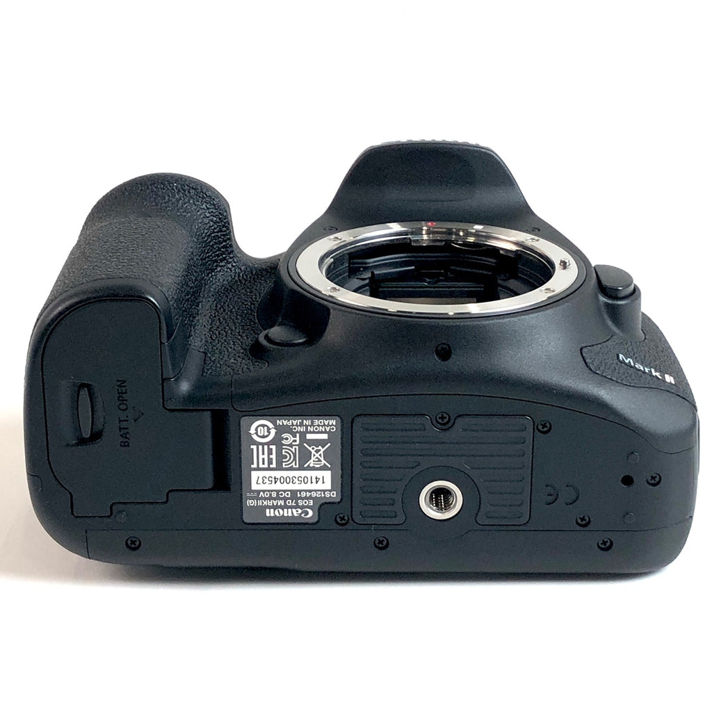キヤノン Canon EOS 7D Mark II EF-S 18-135 IS STM レンズキット デジタル 一眼レフカメラ 【中古】