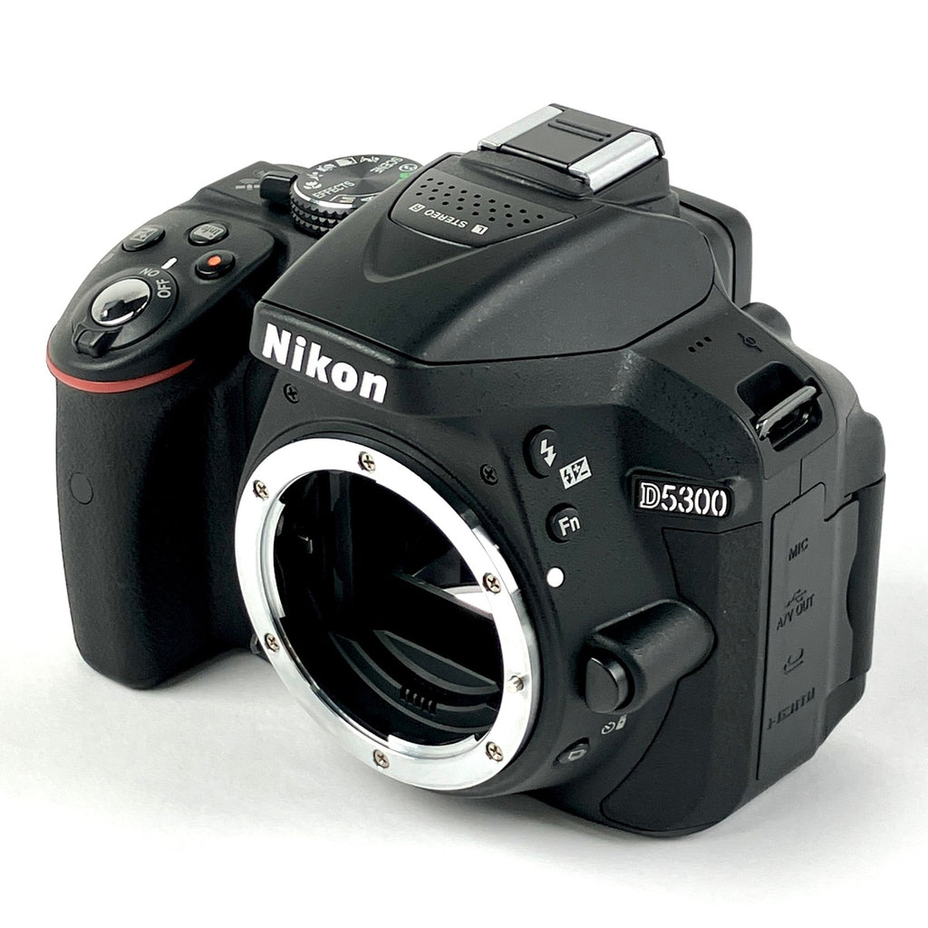 ニコン Nikon D5300 18-55 VR II レンズキット ブラック デジタル 一眼レフカメラ 【中古】