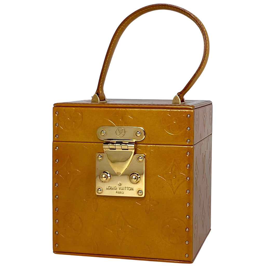 ルイ・ヴィトン ブリーカー バニティ エナメル 化粧ポーチ モノグラムヴェルニ ベージュ M91002 レディース 【中古】brbag