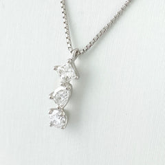 メレダイヤ デザインネックレス プラチナ ペンダント ネックレス Pt900 Pt850 ダイヤモンド レディース 【中古】 ラッピング可