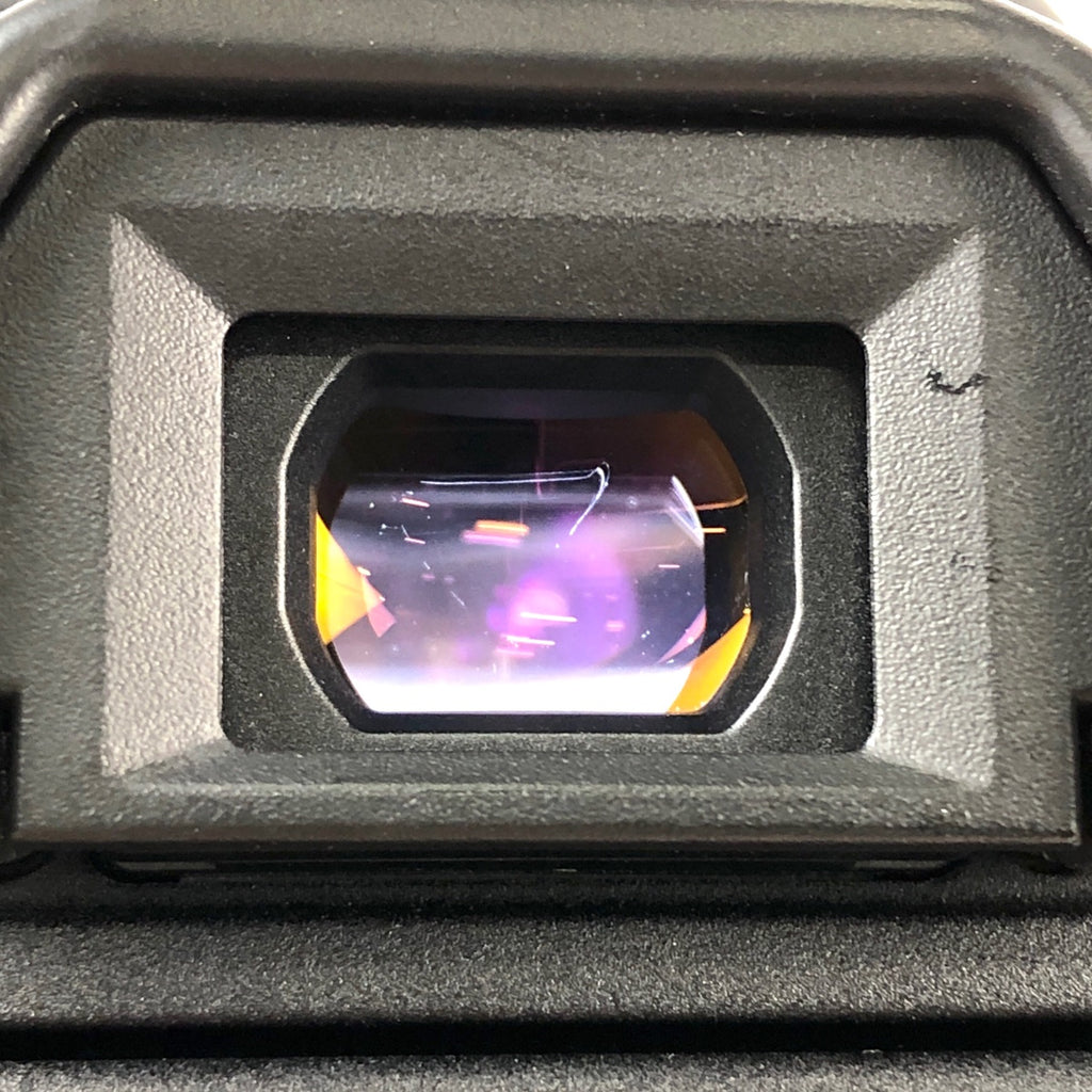 キヤノン Canon EOS Kiss X8i EF-S 18-55 IS STM レンズキット デジタル 一眼レフカメラ 【中古】