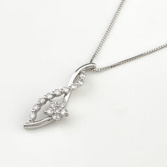 フラワーモチーフ デザインネックレス WG ホワイトゴールド ペンダント メレダイヤ 花 ネックレス K18 WG ダイヤモンド レディース 【中古】 
 ラッピング可