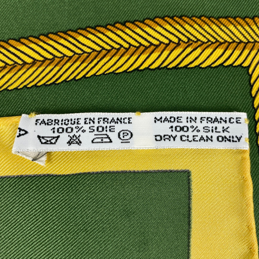 エルメス カレ 90 LES ARMES DE PARIS パリの紋章 スカーフ シルク グリーン マルチカラー レディース 【中古】brbag