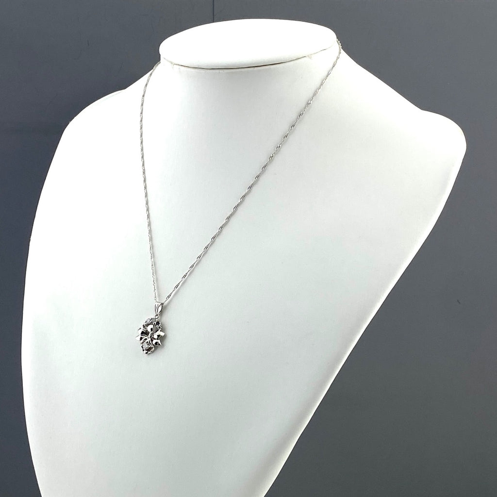 メレダイヤ デザインネックレス プラチナ ペンダント ネックレス Pt900 Pt850 ダイヤモンド レディース 【中古】nbjwl