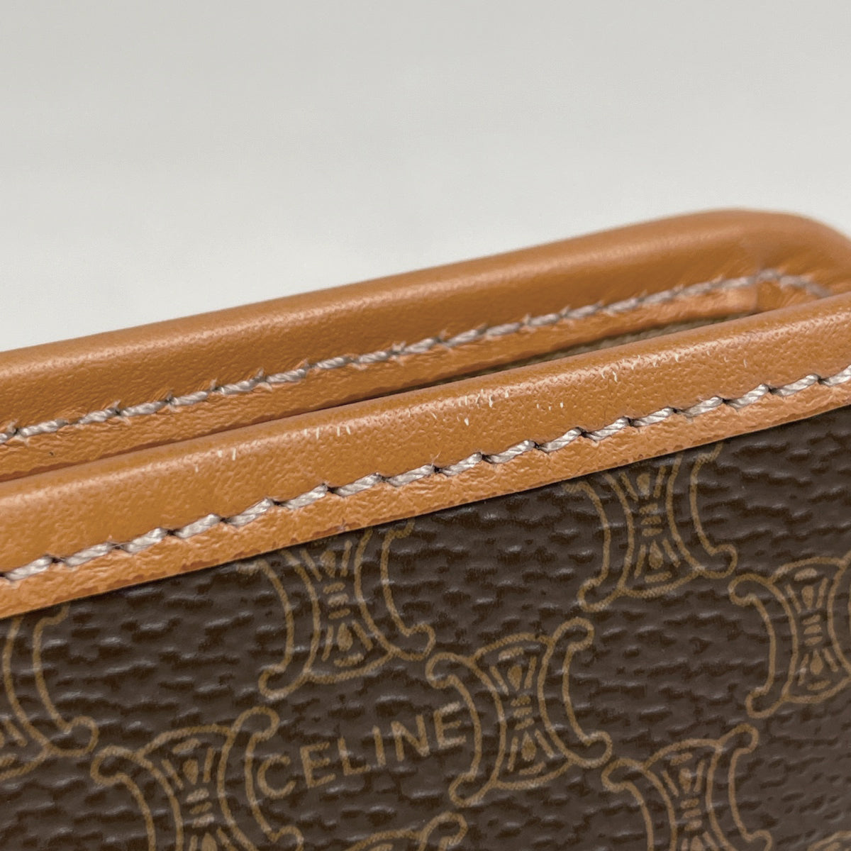 CELINE　セリーヌ　マカダム柄　セカンドバッグ　ポーチ CELINE(セリーヌ) マカダム柄 セカンド バッグ ポーチ MC98/1