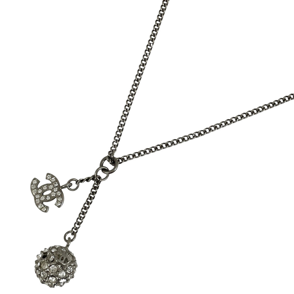 シャネル ココマーク ラインストーン ネックレス CC ネックレス シルバーメッキ シルバー レディース 【中古】bracc