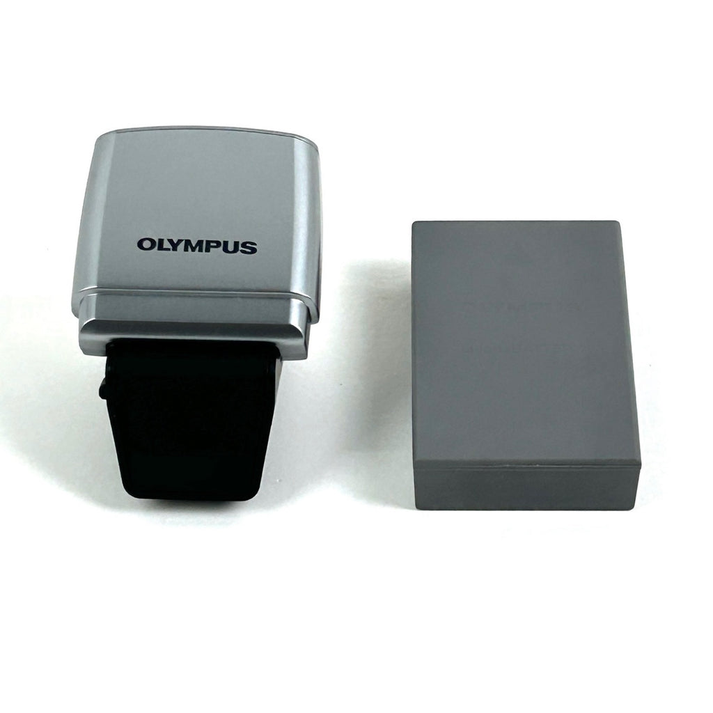 オリンパス OLYMPUS PEN E-PL8 ホワイト + M.ZUIKO DIGITAL 40-150mm F4.0-5.6 R シルバー デジタル ミラーレス 一眼カメラ 【中古】