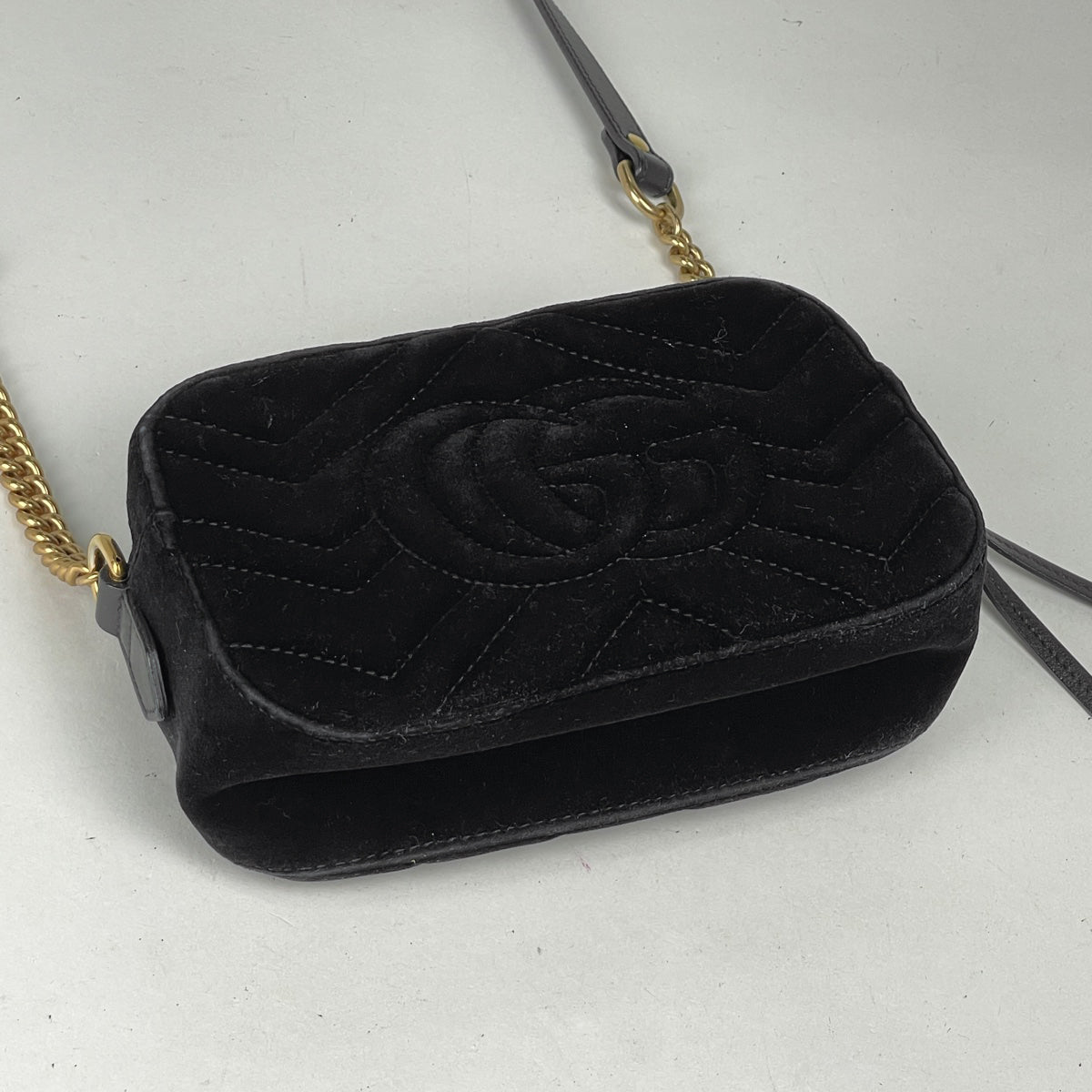 バイセル公式】グッチ GGマーモント チェーン ショルダーバッグ 斜め