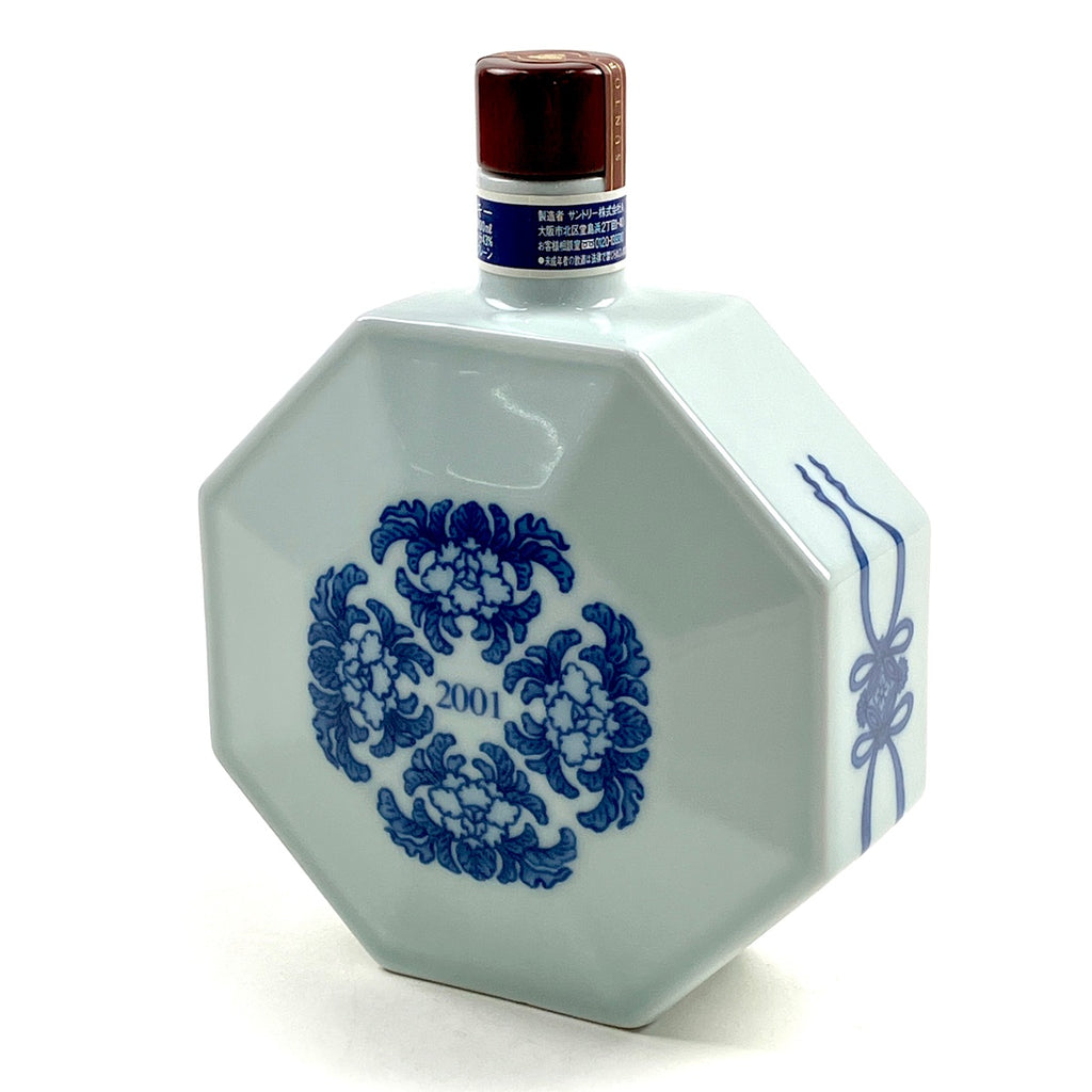 【東京都内限定お届け】 サントリー SUNTORY 有田焼 色絵壽字宝尽文八角瓶 600ml 国産ウイスキー 【古酒】liqbb