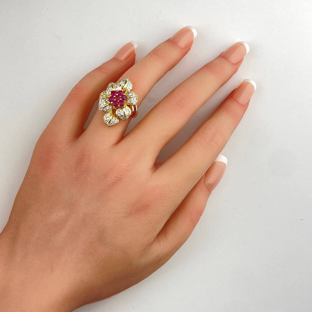 フラワーモチーフ デザインリング YG イエローゴールド 指輪 メレダイヤ 花 リング 13号 K18 ルビー ダイヤモンド レディース 【中古】nbjwl