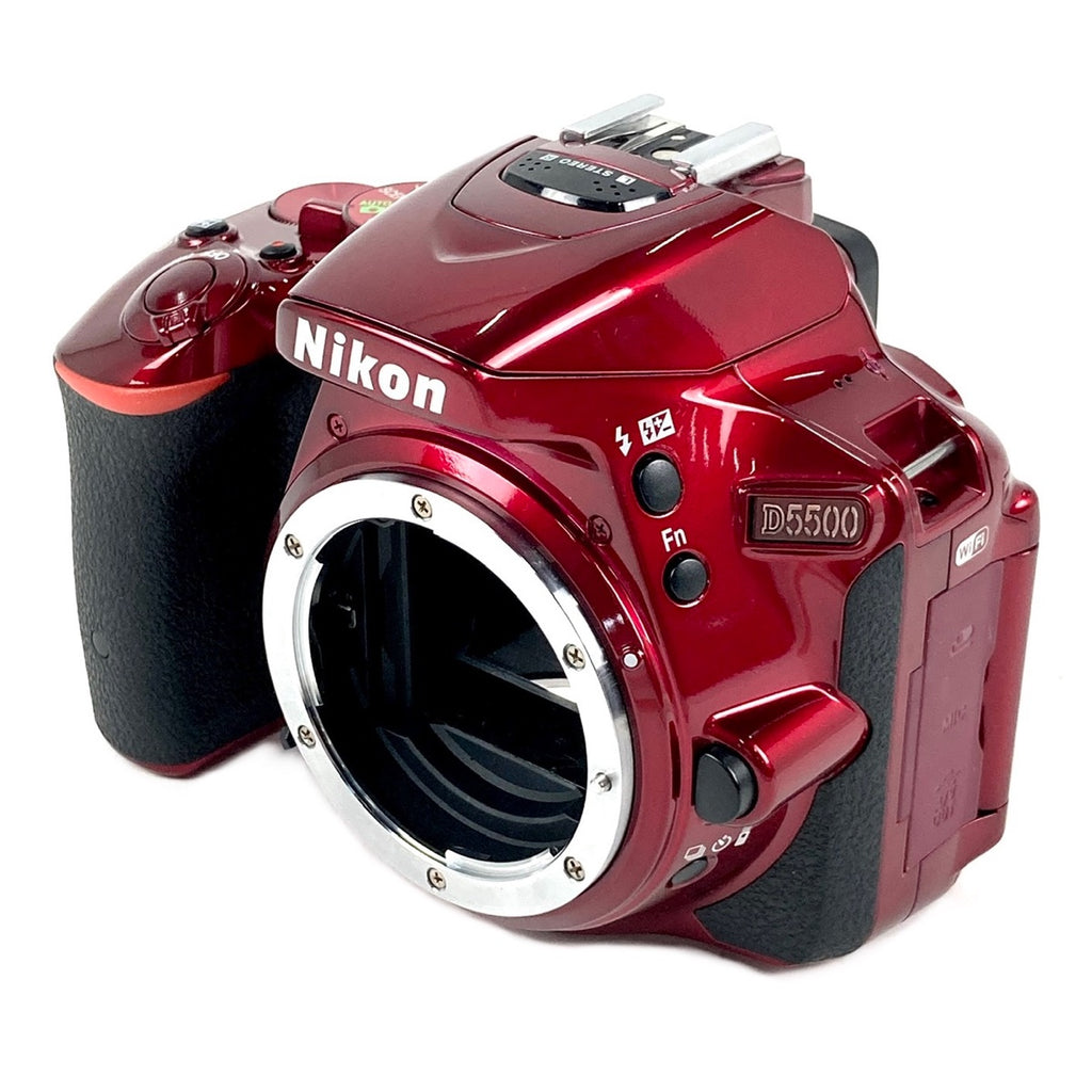 ニコン Nikon D5500 18-55 VR II レンズキット レッド デジタル 一眼レフカメラ 【中古】