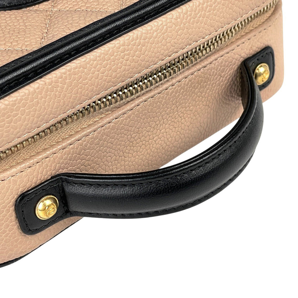 シャネル ココマーク チェーン ショルダーバッグ ミニ マトラッセ ショルダーバッグ キャビアスキン ベージュ ブラック レディース 【中古】brbag