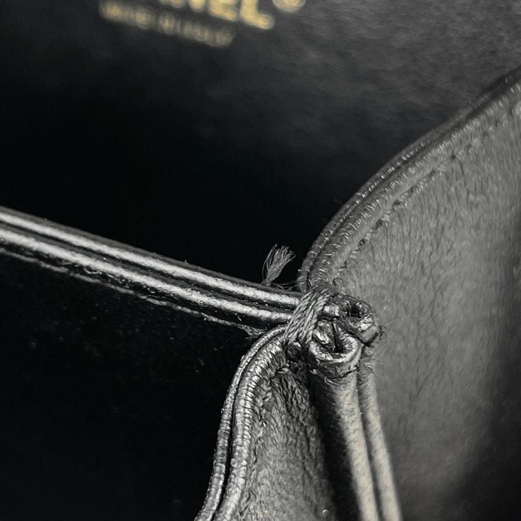 シャネル ココマーク チェーン ショルダーバッグ ミニ マトラッセ ショルダーバッグ キャビアスキン ベージュ ブラック レディース 【中古】brbag