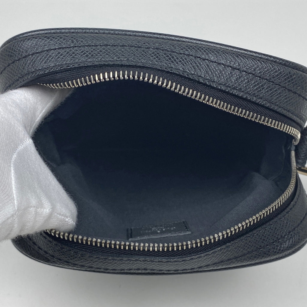 ルイ・ヴィトン ディミトリ 斜め掛け ショルダーバッグ タイガ アルドワーズ M32462 メンズ 【中古】brbag