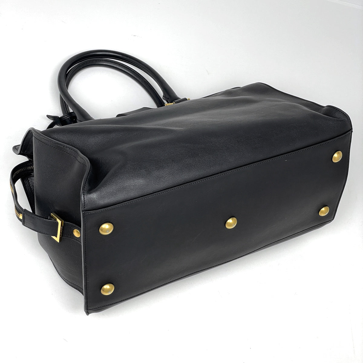 SAINTLAURENTサンローラン バッグ Yライン プチカバス レザー 黒 SAINTLAURENTサンローラン バッグ Yライン プチカバス レザー 黒