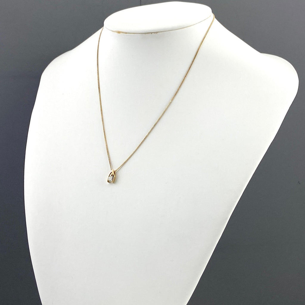 【在庫一掃】 ダイヤモンド デザインネックレス YG イエローゴールド ペンダント ネックレス K18 ダイヤモンド レディース 【中古】 nbjwl
