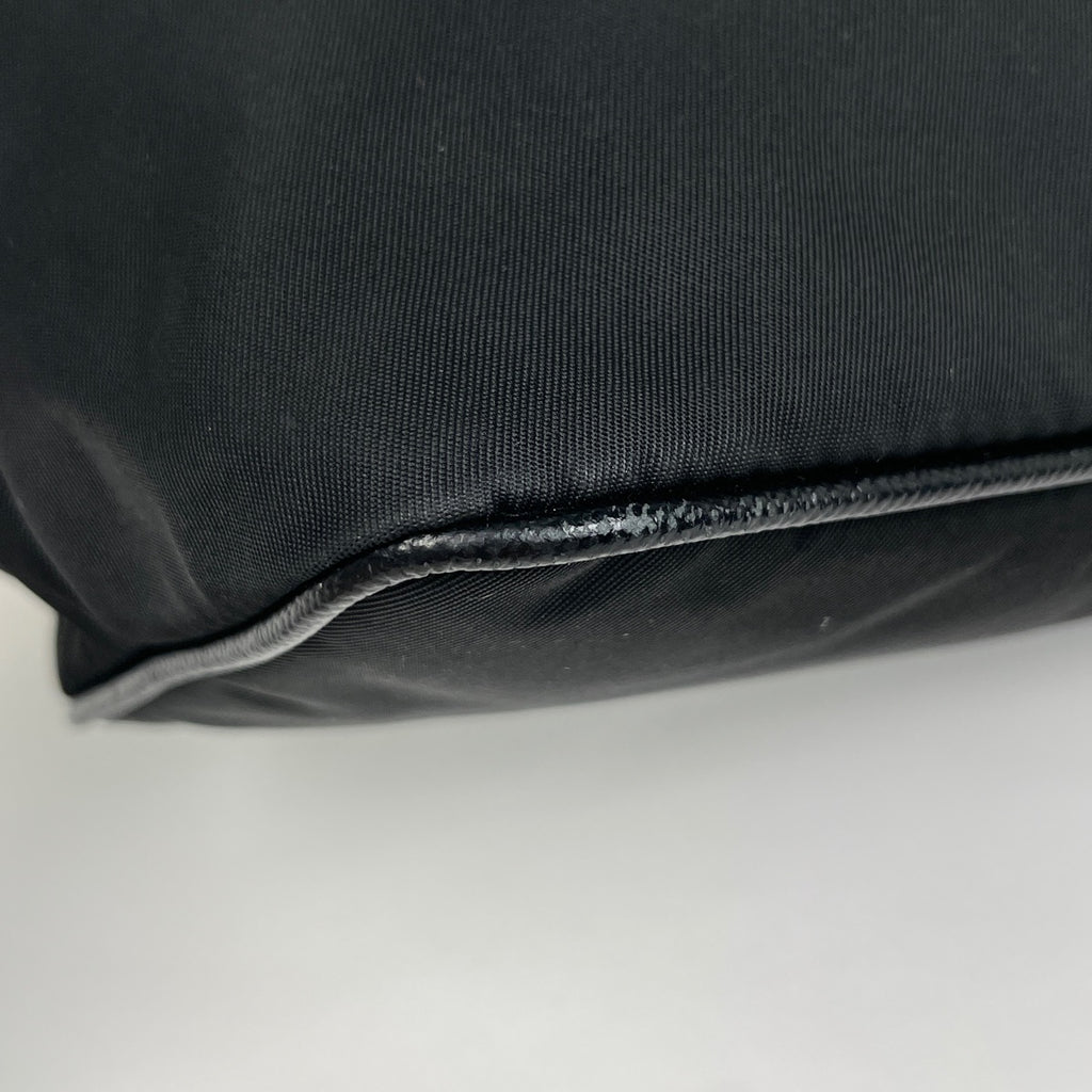 プラダ ロゴ ハンドバッグ アクセサリーポーチ ハンドバッグ ナイロン ネロ(ブラック) レディース 【中古】brbag