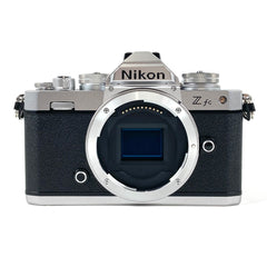 ニコン Nikon Z fc ボディ シルバー デジタル ミラーレス 一眼カメラ 【中古】cambb