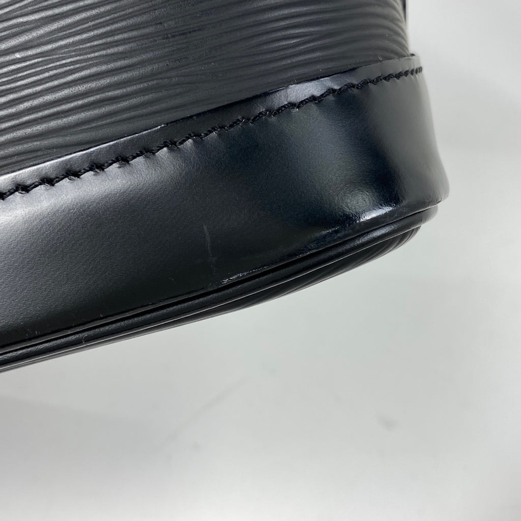 ルイ・ヴィトン アルマ 手提げ ハンドバッグ エピ ノワール(ブラック) M52142 レディース 【中古】 brbag