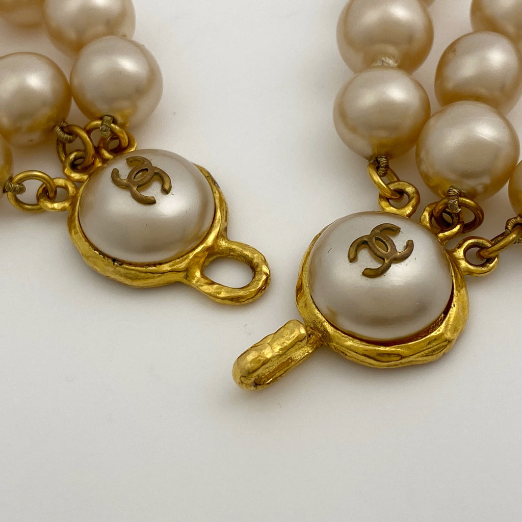 シャネル ココマーク フェイクパール ネックレス 3連 ネックレス フェイクパール GP ベージュ レディース 【中古】bracc