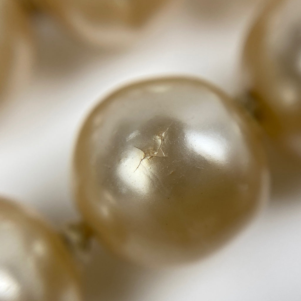 シャネル ココマーク フェイクパール ネックレス 3連 ネックレス フェイクパール GP ベージュ レディース 【中古】bracc