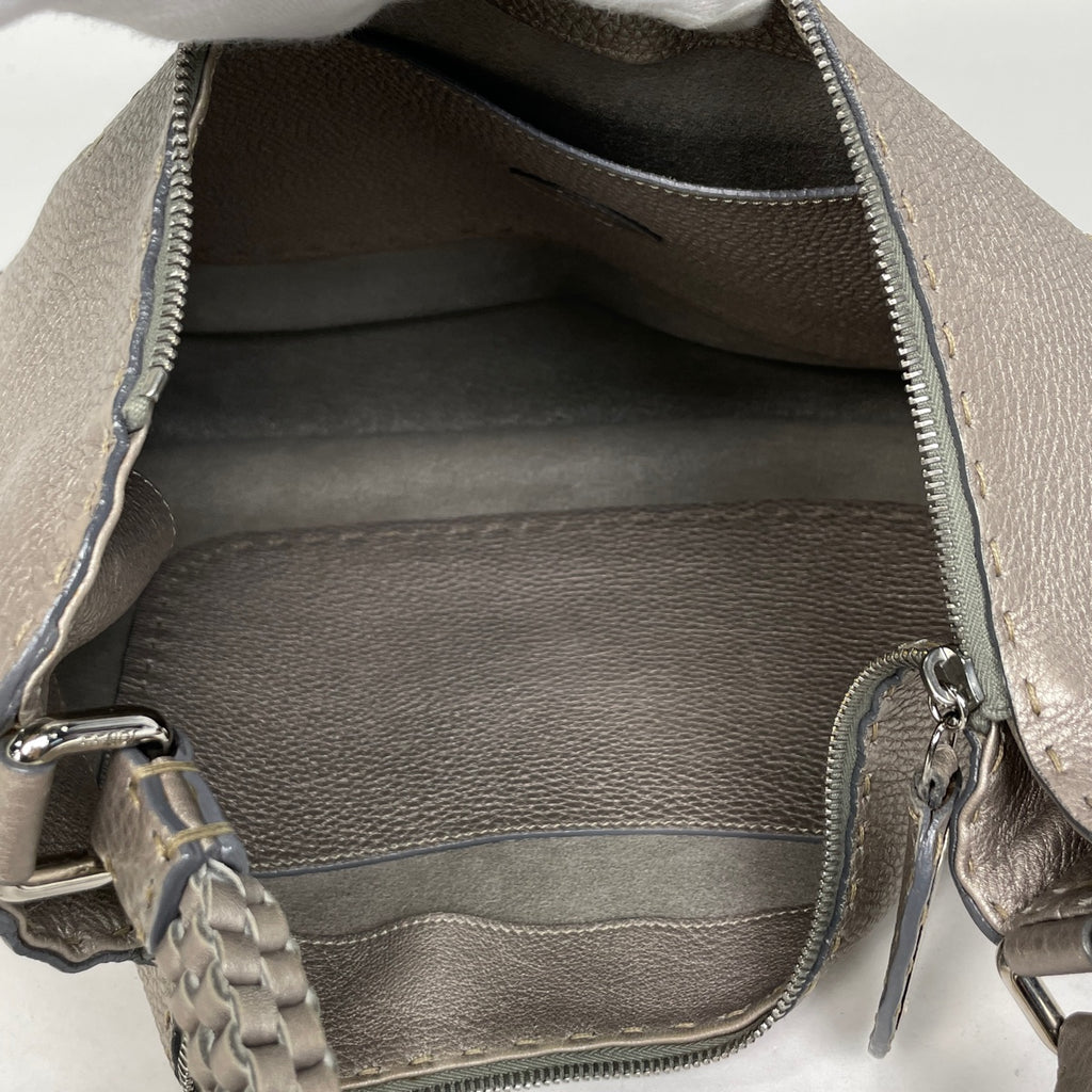 フェンディ セレリア ショルダーバッグ ワンショルダー ショルダーバッグ レザー シルバー 8BR582 レディース 【中古】brbag