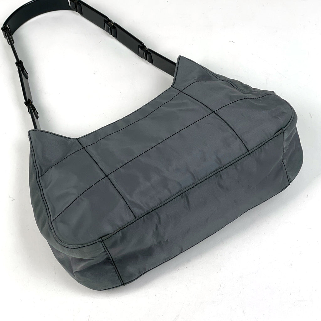 プラダ ロゴプレート ショルダーバッグ ハンドバッグ ショルダーバッグ テスートナイロン グレー B8362 レディース 【中古】brbag